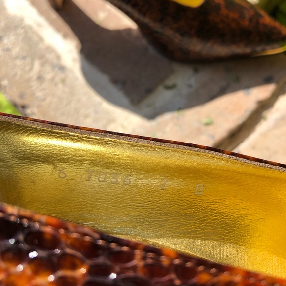 Vintage Escada Brown and Black Snakeskin Heels Made in Italy Size 7B - Picture 6 of 6